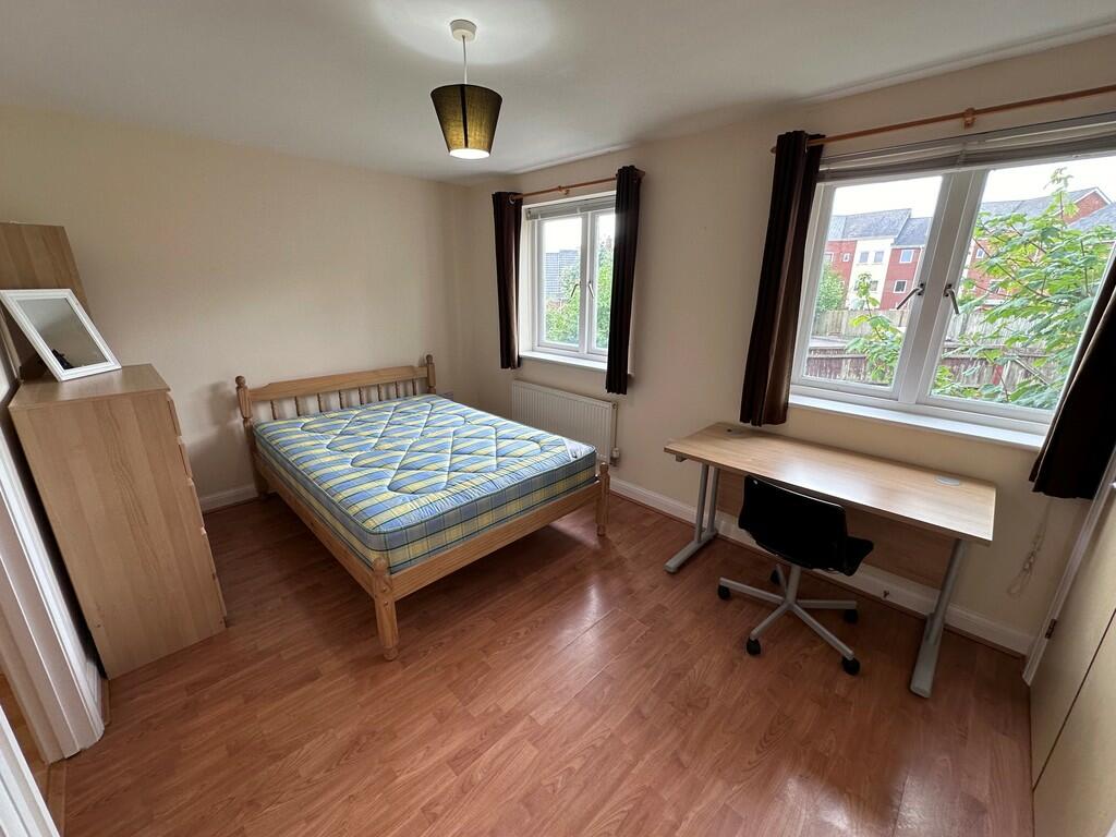 bedroom 4 - FFRD ...