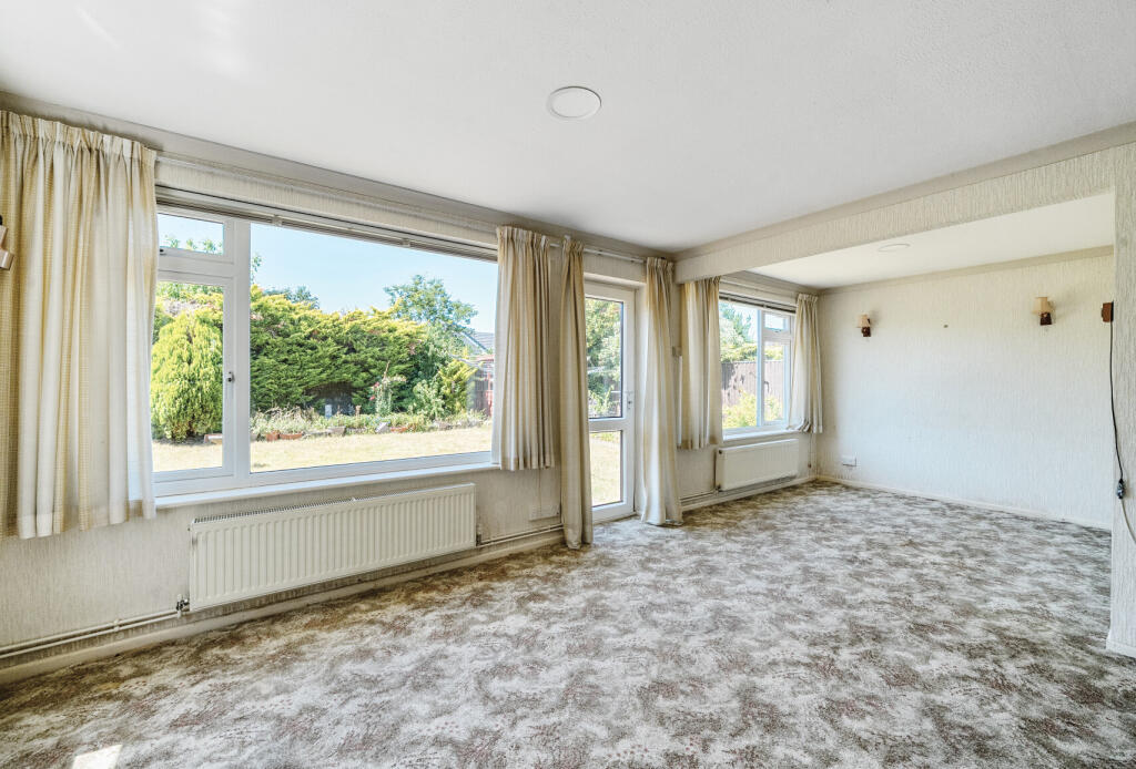 1323806-10-686e43...