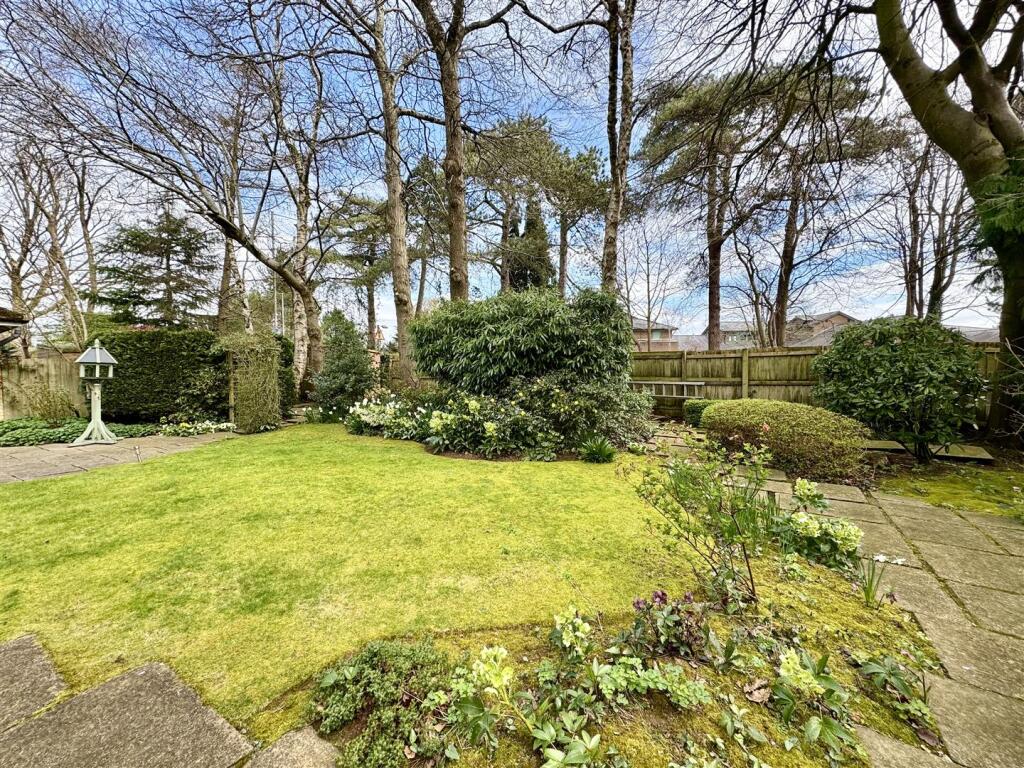 GARDENS