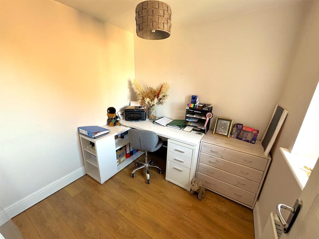 thumbnail_image1 (8).jpg