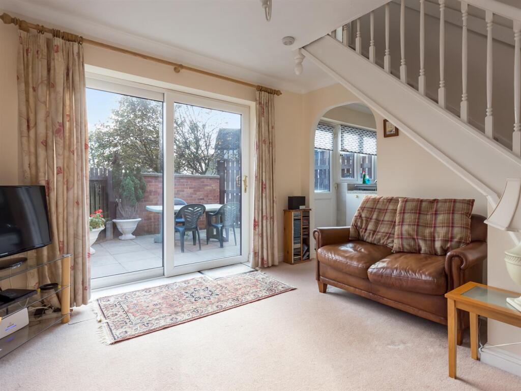 12 Catalina Drive-1_2048_X_1536.jpg