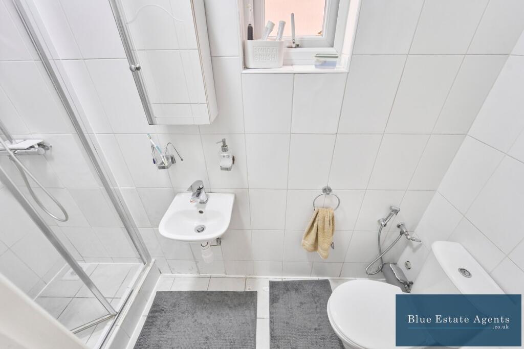 Ground Floor Shower Suite