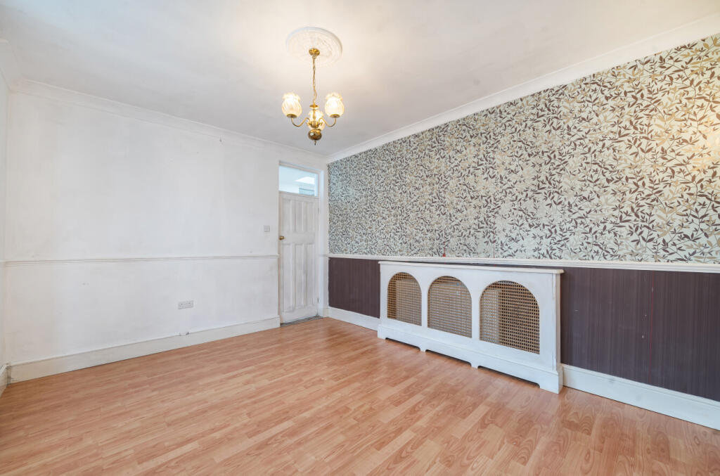 1373334-5-6900cf5...