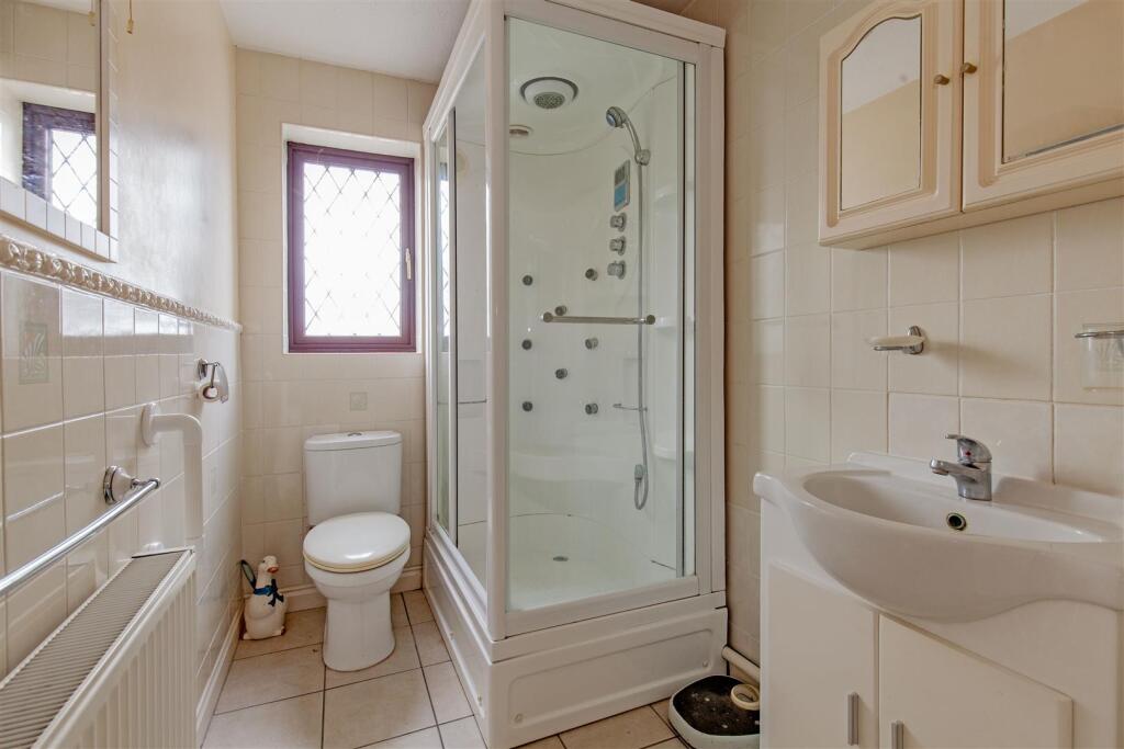 Shower Room-1.jpg