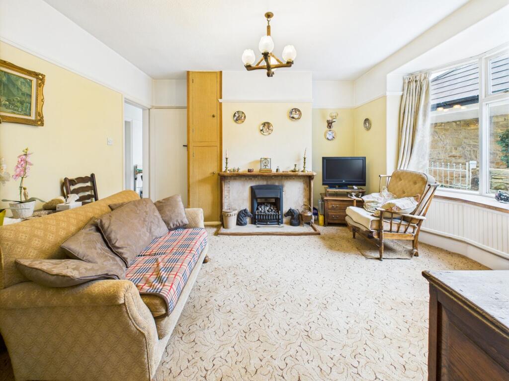 Rear Lounge / Dining Room