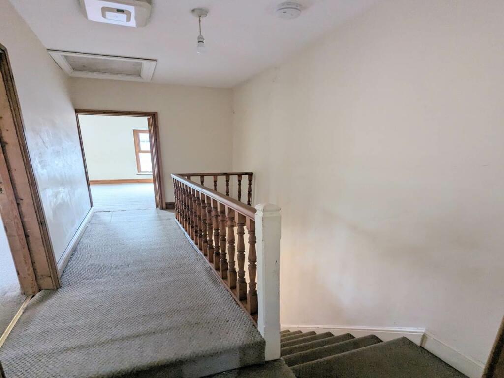 PXL_20231208_1149403
