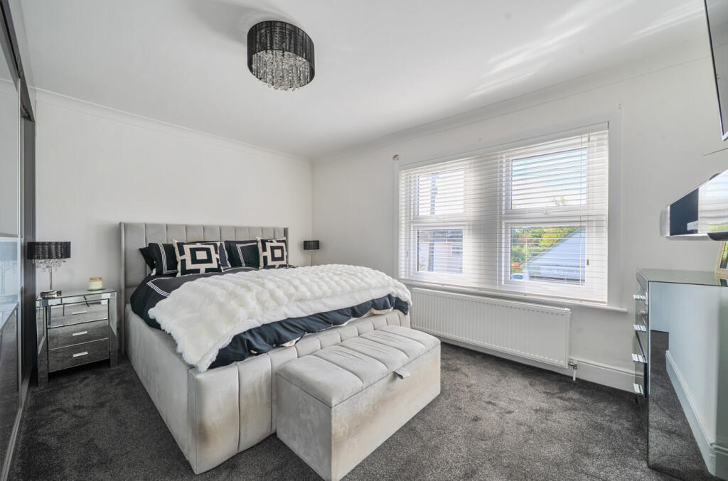 1345693-10-68b172...