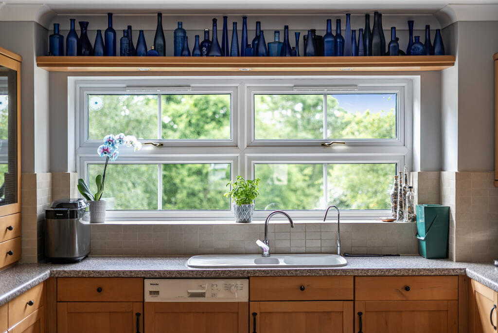 1299942-26-6839fd...