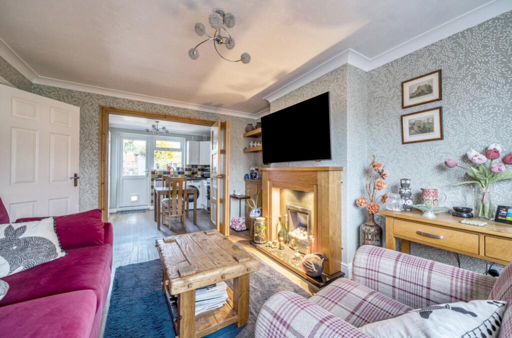 1359640-23-68d6e53687366