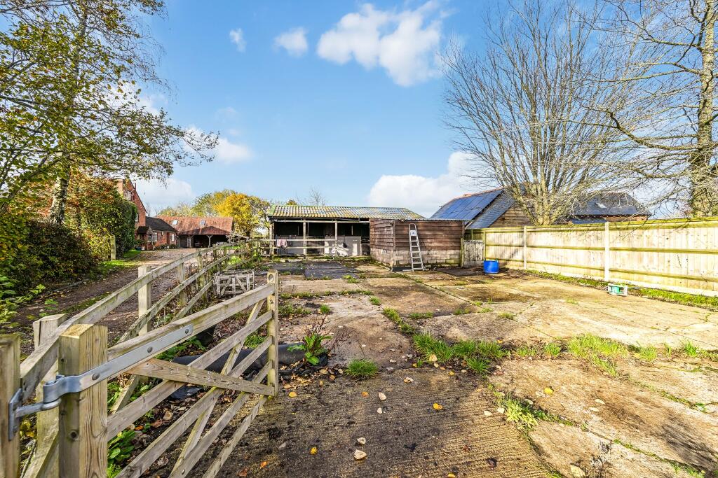 Stables &amp; Outbuildings