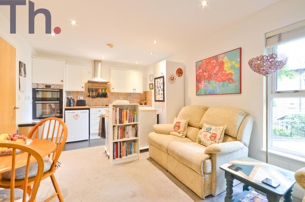 Open Plan Kitchen-Lounge-Dining.JPG