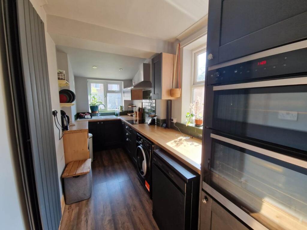 Kitchen (3)