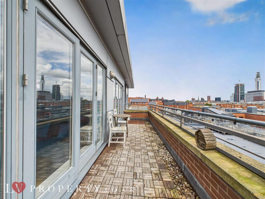 CAM05016G0-PR0119-ST