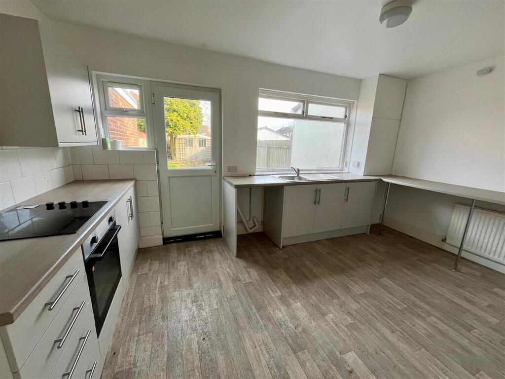 Kitchen Image.jpg