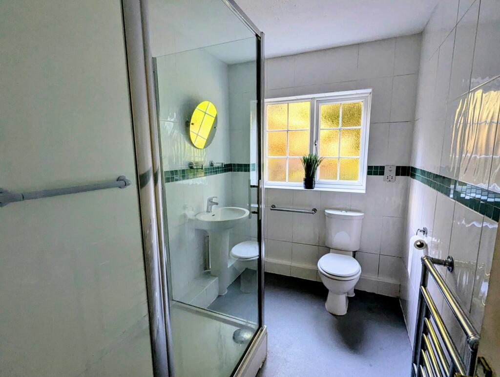 Family bathroom