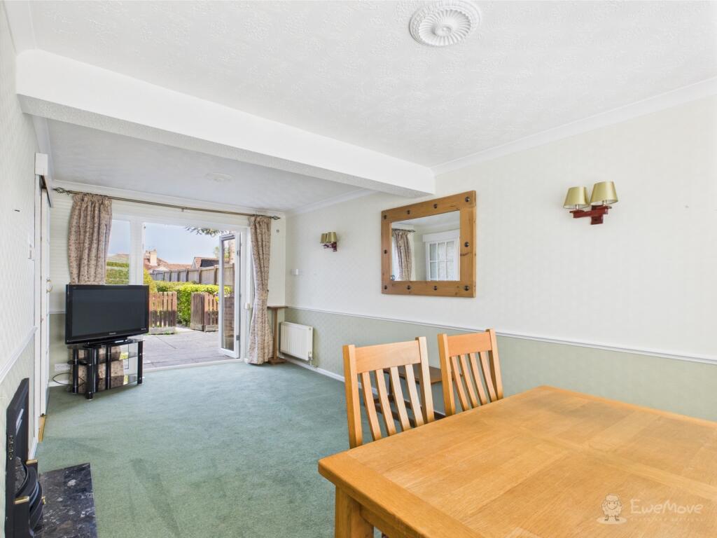 Living room- Mark Stephens EweMove Newmarket and S