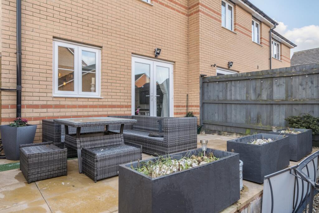 1393211-17-695ba2cc65816