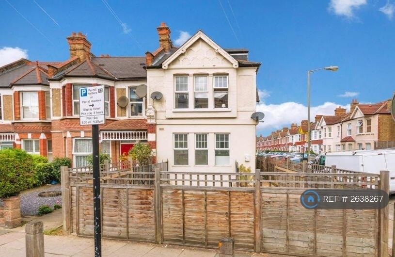 Victorian House (Ground Floor Flat) 