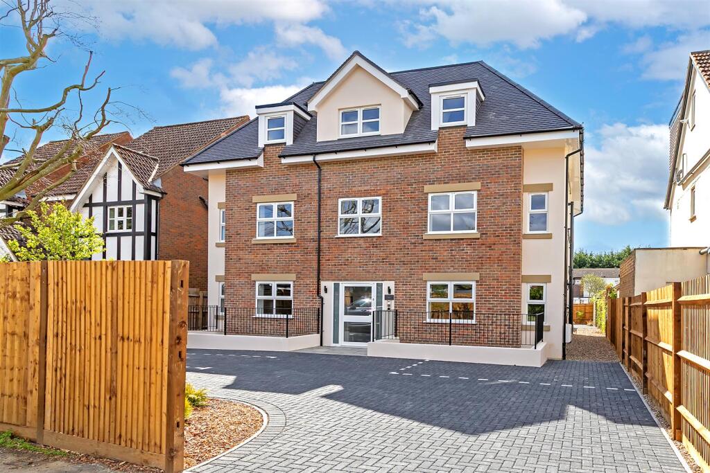 382HatfieldRoad-1.jpg