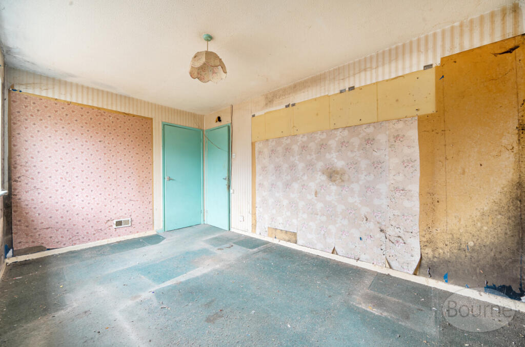 d63ccb42-4070-49c...