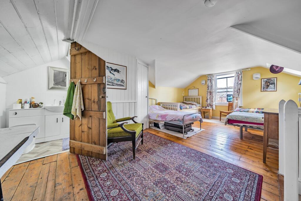 Bedroom One (2)