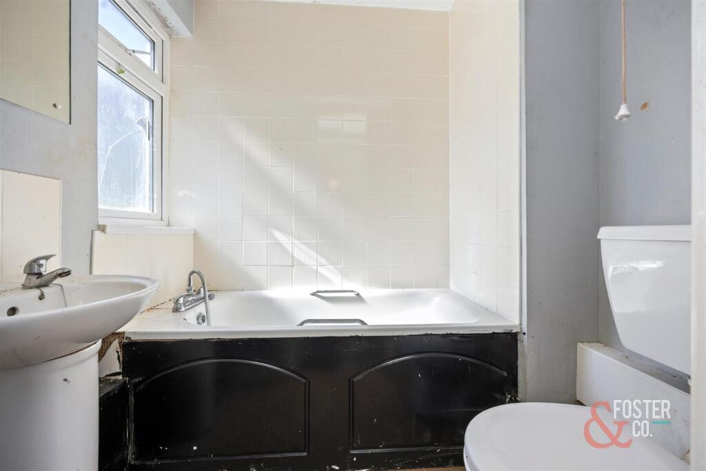 Swallowtail Road_80-009.JPG