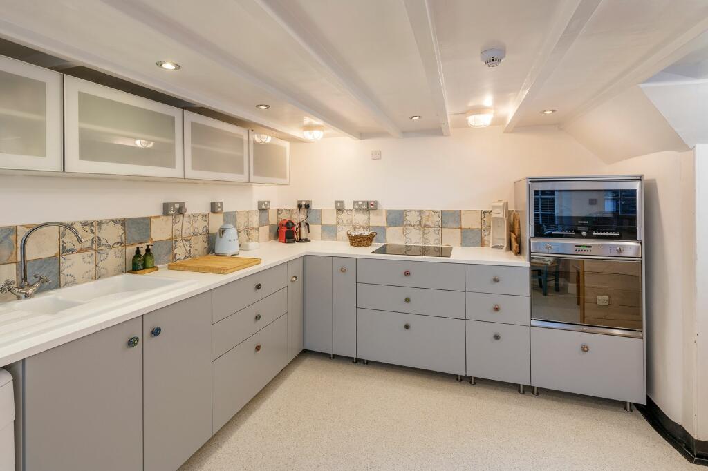 Sea Breeze Kitchen_Torcross