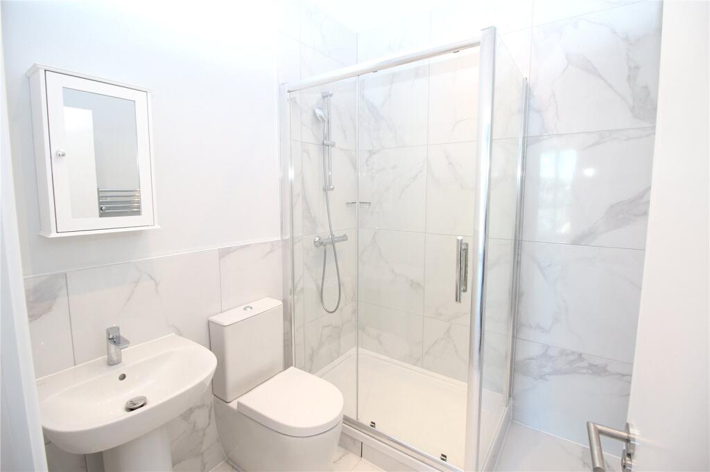 En Suite Shower Room