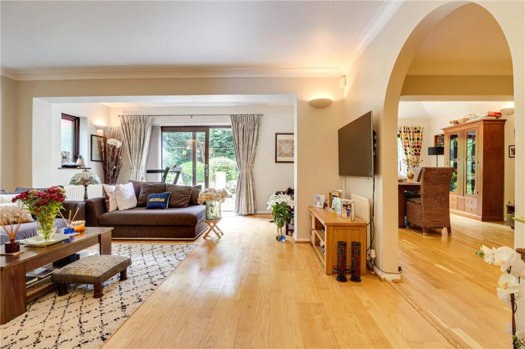 Living/Dining Room
