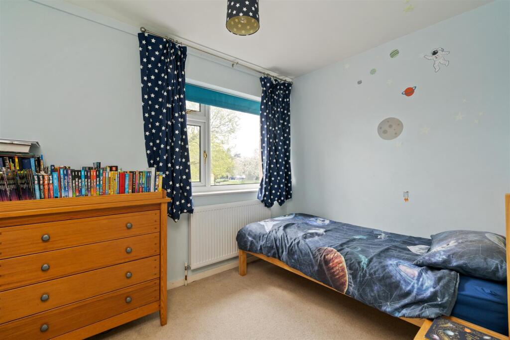 11 Halcroft Way-12_lo.jpg