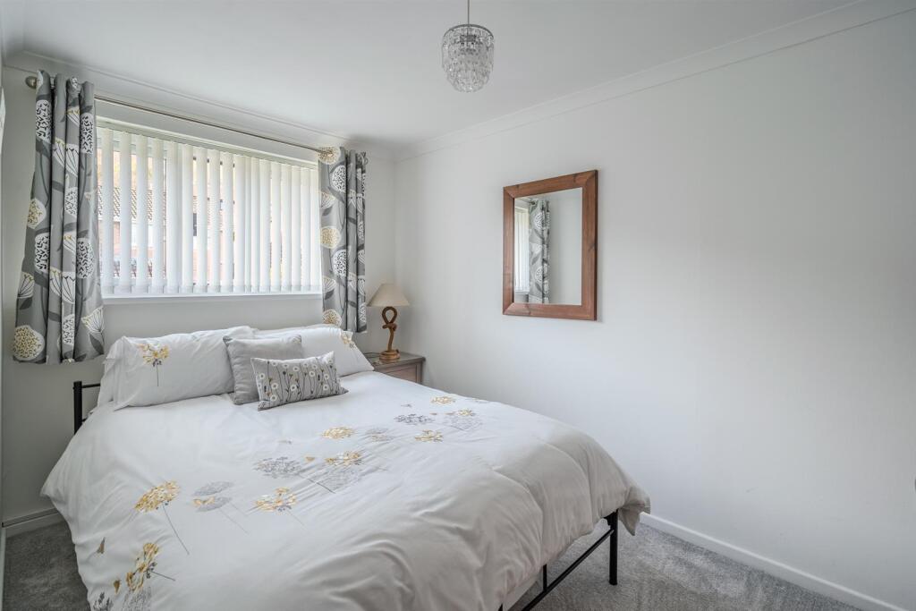 57 Oaklands View-3.jpg