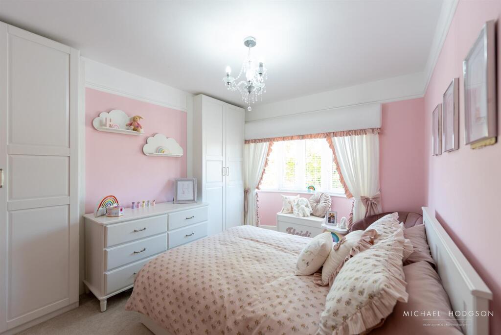 Dykelands Road-41.jpg