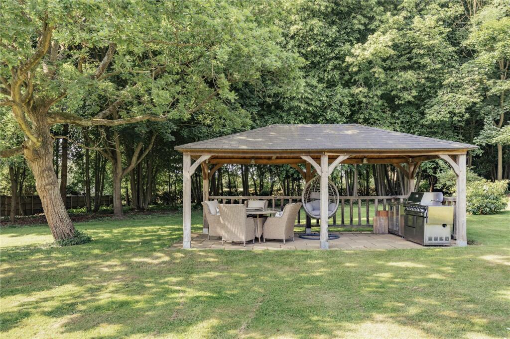 Oak Gazebo