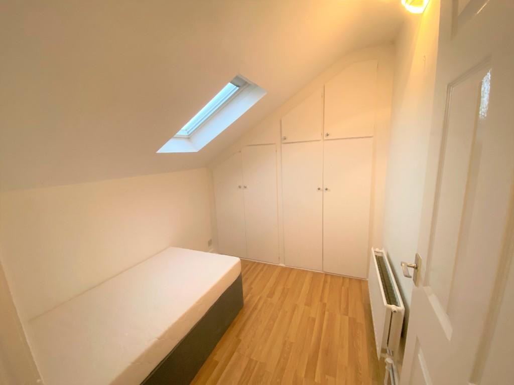 Single Bedroom 