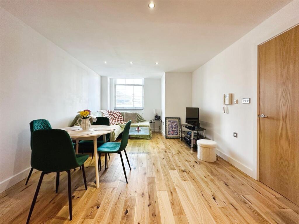 5caf775b-image_picker_42F580BF-E1B6-4A5F-AAFF-C6BF