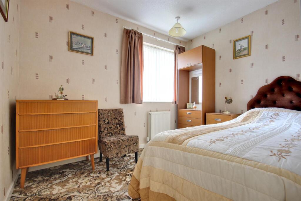 Davids Close (10).jpg