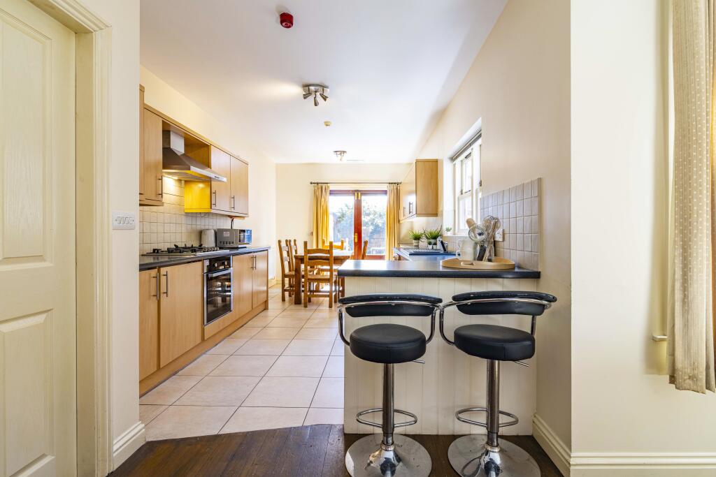 Kitchen and dining a