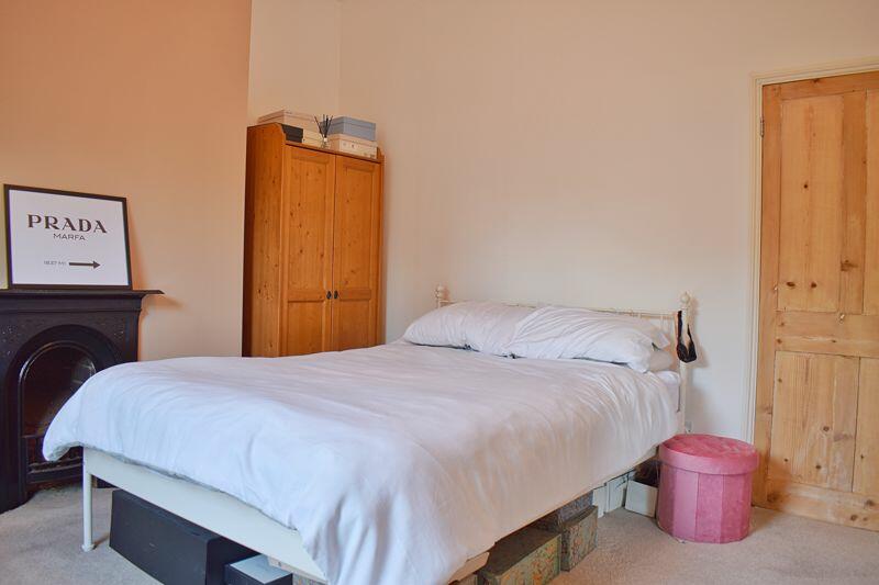 Bed 1