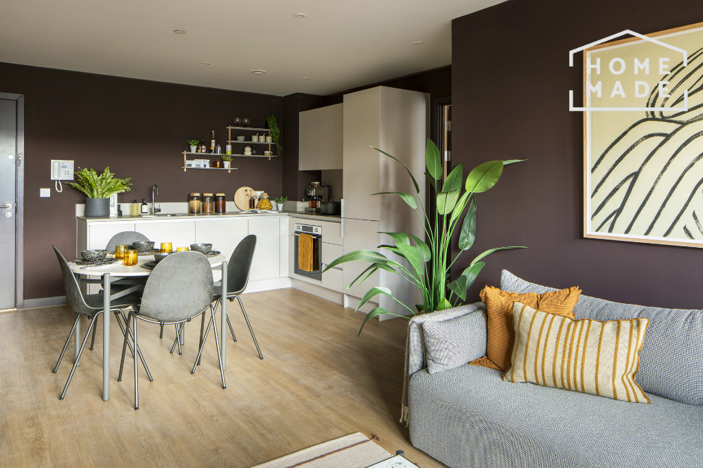 81e79bfca08e7df82774950956ad