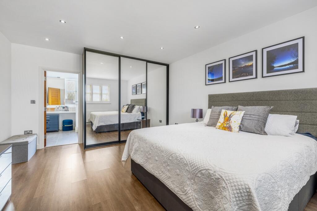 1 Ash Close (Dunham-On-Trent)-34