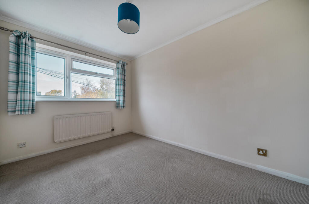 1372193-15-690237...