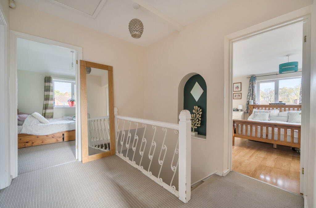 1371775-14-6900e8...