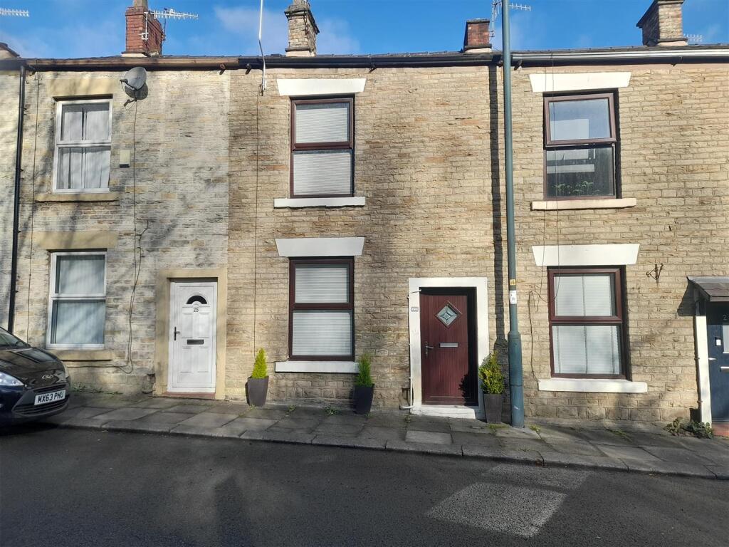 27 Egmont front shot2.jpg