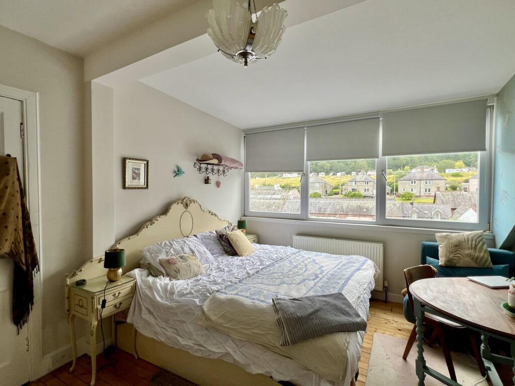 3 Mews Lane, Kirkcudbright - Williamson and Henry
