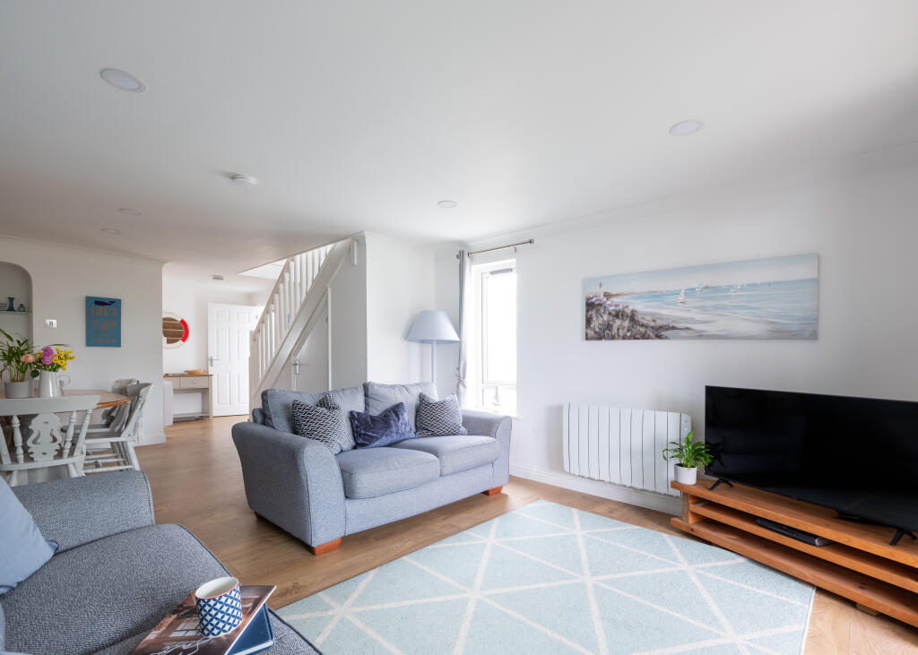 6759bfbb22a35_St Moritz Villas 7-25