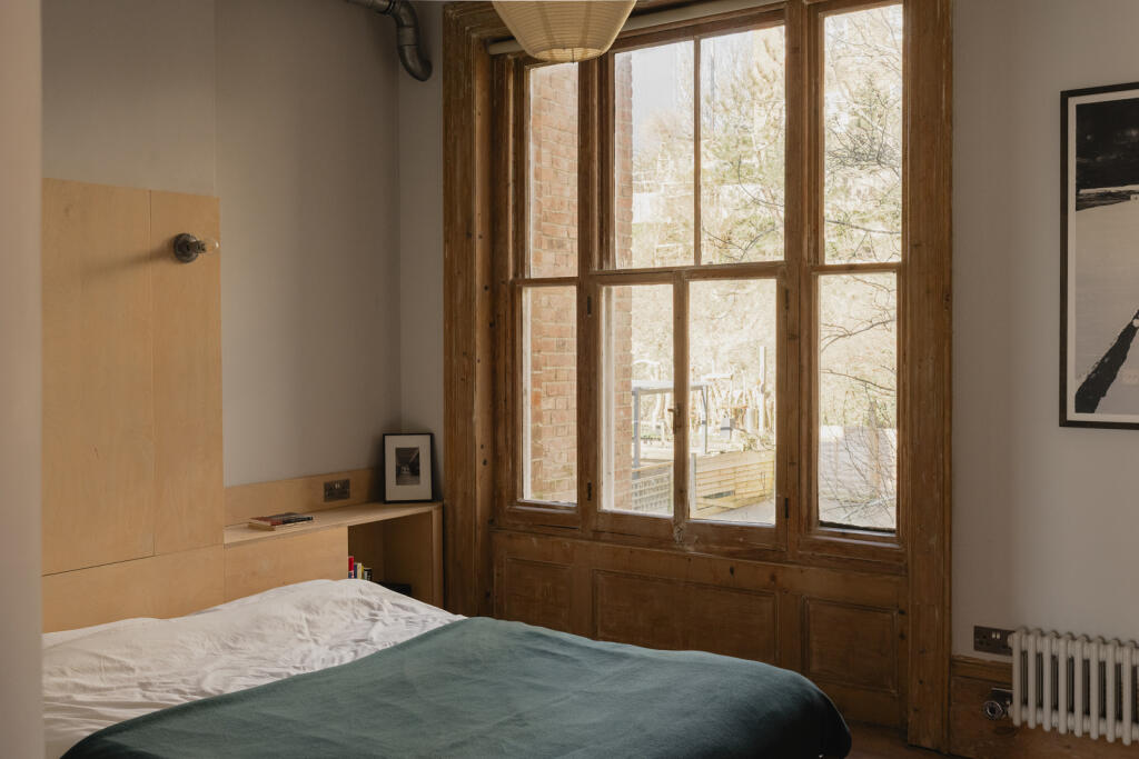 265821 - Moreton Court_INT_094.jpg