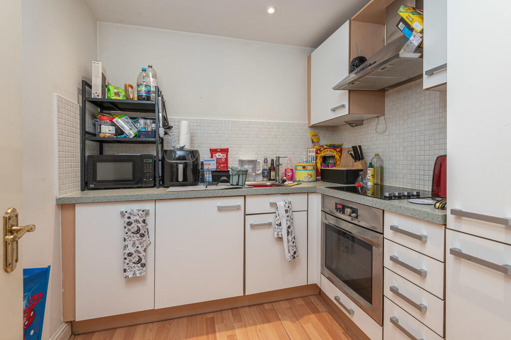 10 - 2 Breman Hou...