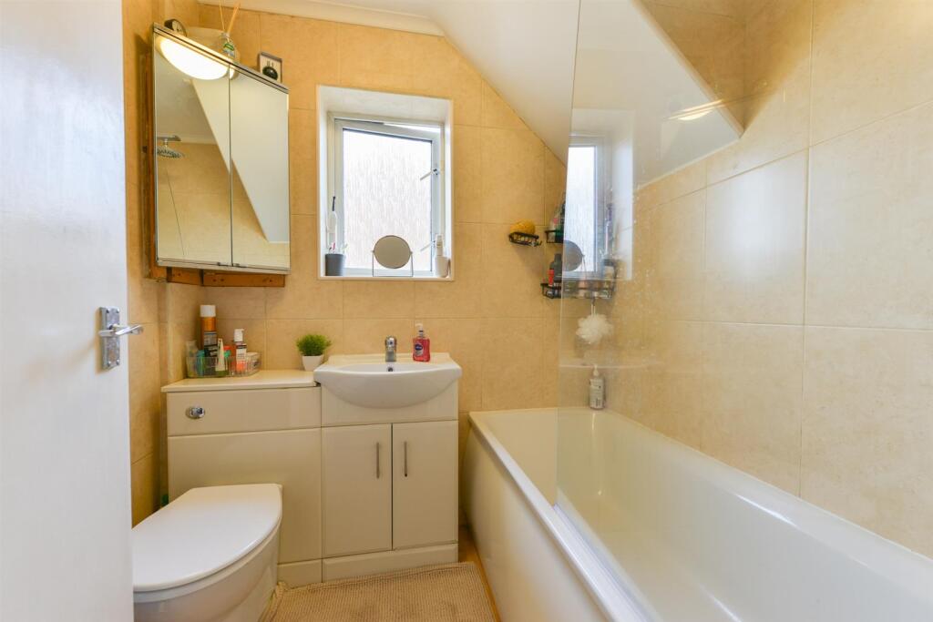 The Avenue, Greenacres15.jpg