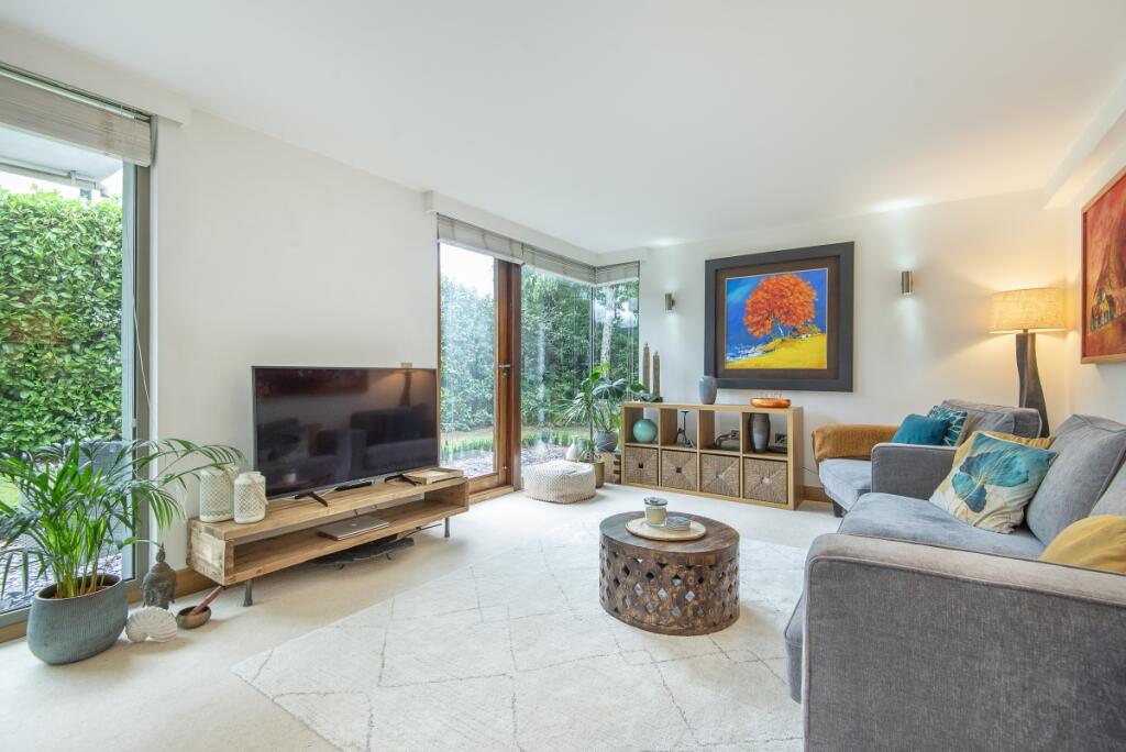 17-Rivermead-Clos...