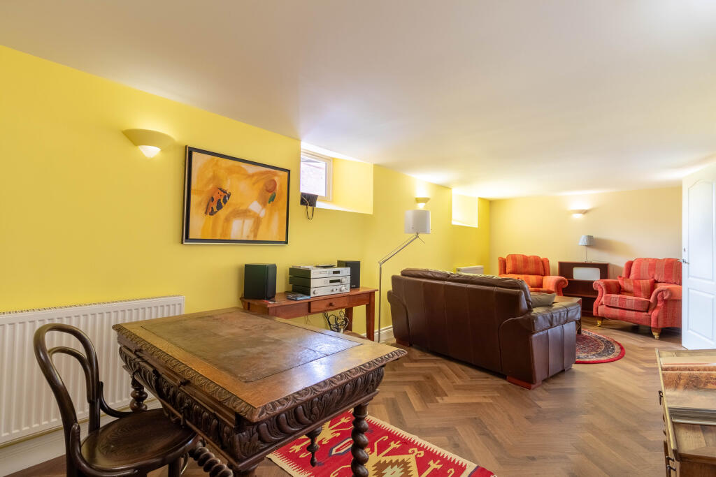 Downstairs Bedroom/Sitting Room